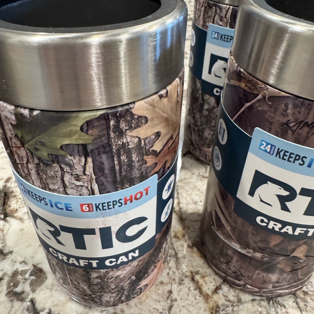 Camouflage Craft Can Cooler - Picture 7 of 7